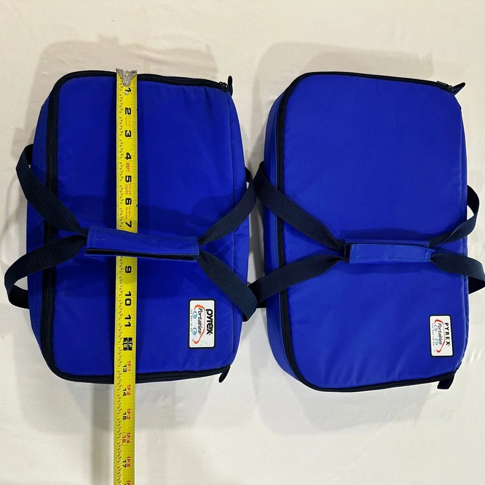 Pyrex Portables Insulated Thermal Casserole Carrier Bag Blue Set of 2 Hot Pocket